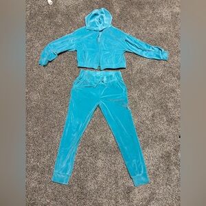 Girls 12 Teal Velour Tracksuit Jogger Activewear 2 piece Yogalicious